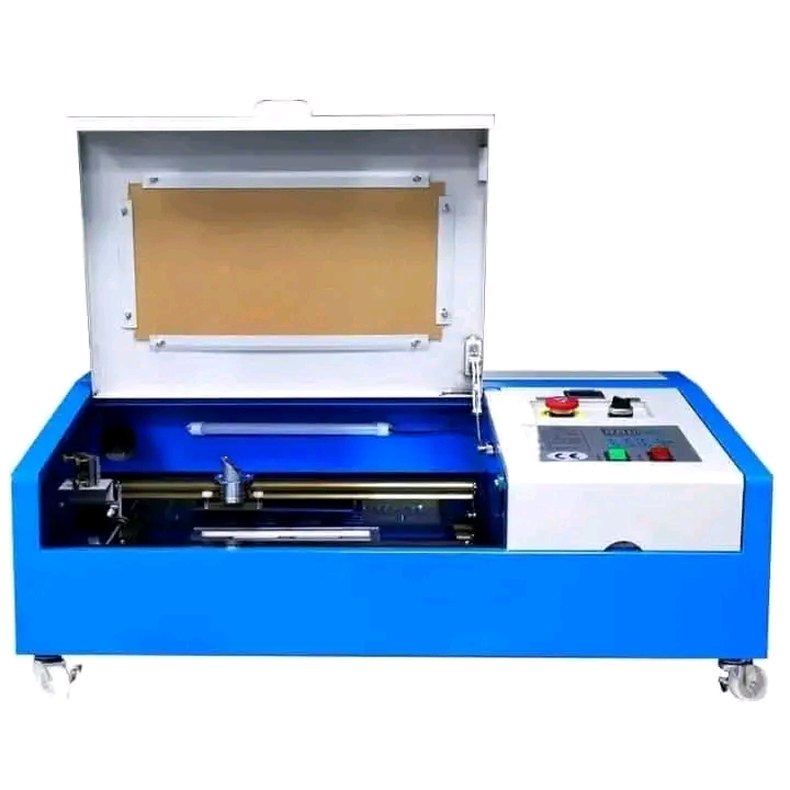 20x30cm 40W Laser Cut Engraver